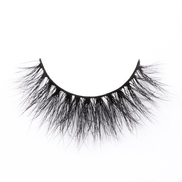 Kendria Mink Lashes - Picture 1 of 1